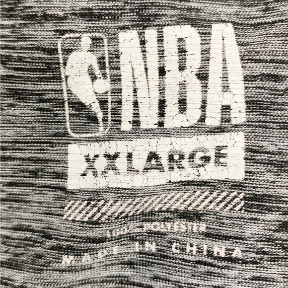 Men’s NBA Logo Graphic Gray White Tee Shirt Space-Dyed Short Sleeve size XXL - Picture 3 of 7